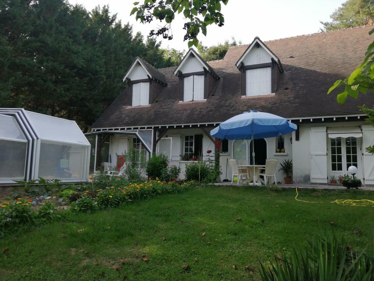 Ferienwohnung Chez Cyril Et VI Saint-Règle Exterior foto