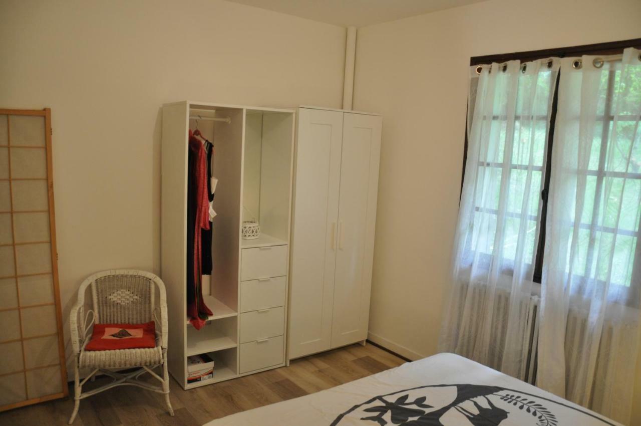 Ferienwohnung Chez Cyril Et VI Saint-Règle Exterior foto