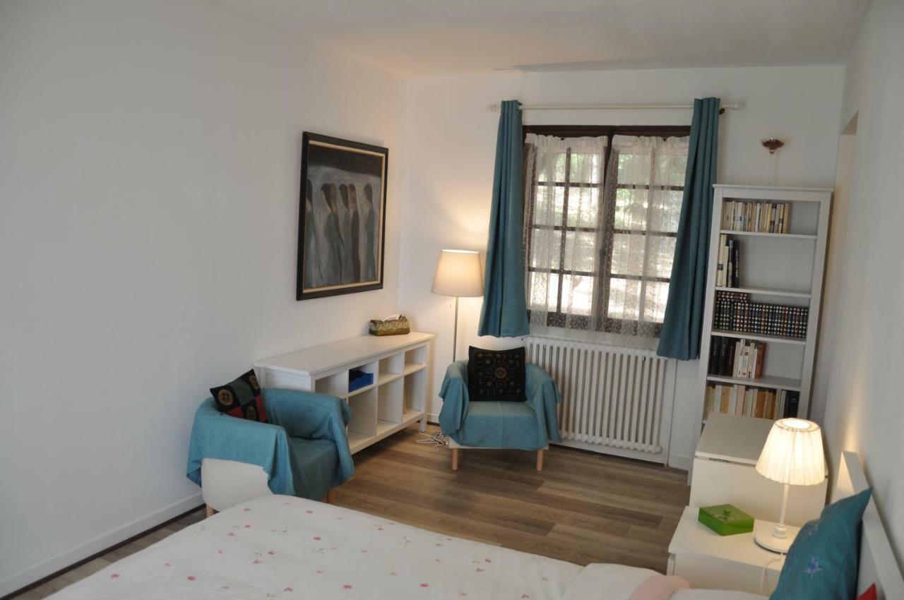 Ferienwohnung Chez Cyril Et VI Saint-Règle Exterior foto
