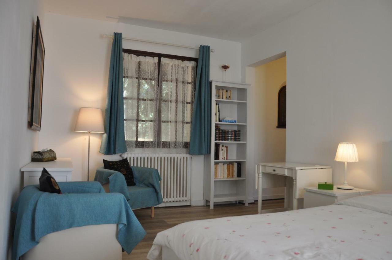 Ferienwohnung Chez Cyril Et VI Saint-Règle Exterior foto