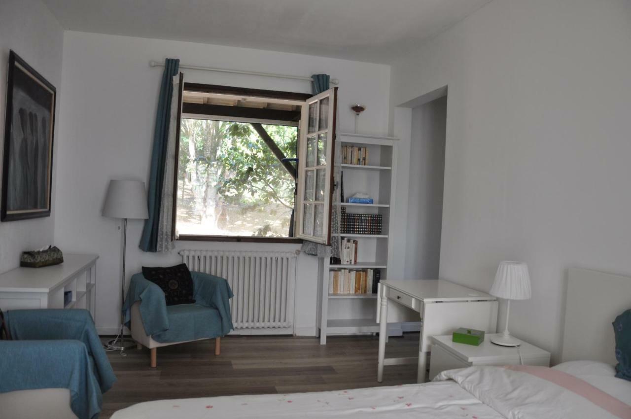 Ferienwohnung Chez Cyril Et VI Saint-Règle Exterior foto